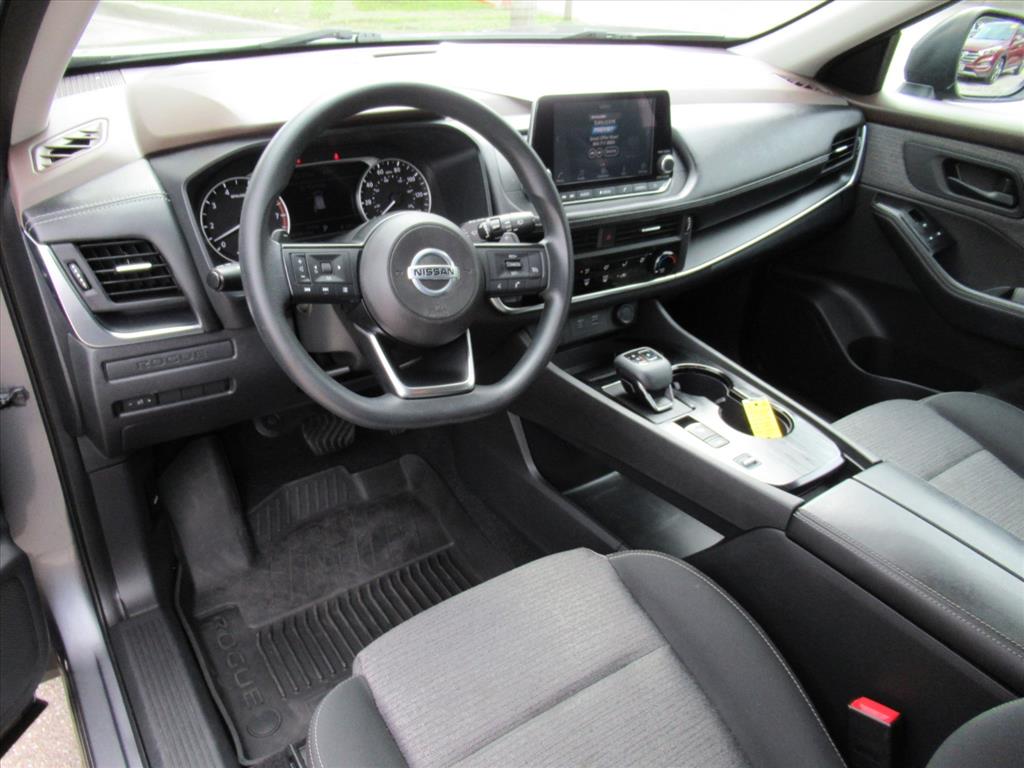 2021 Nissan Rogue S photo 13