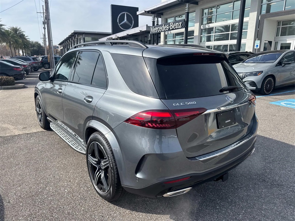 2025 Mercedes Benz GLE 580 4MATIC photo 4