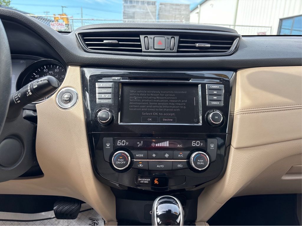 2020 Nissan Rogue SL photo 20