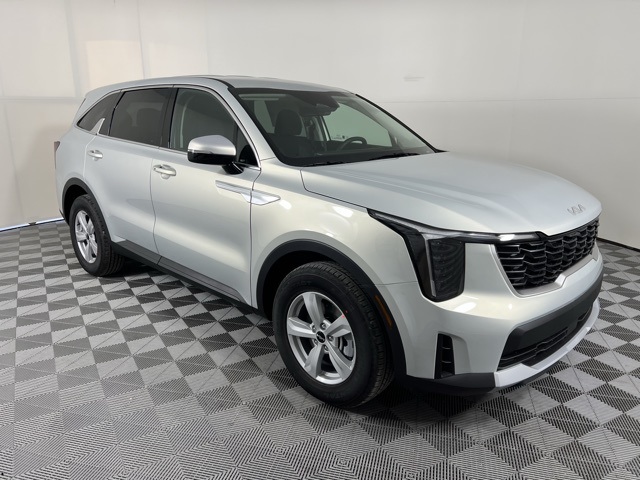 2026 Kia Sorento LX's photo