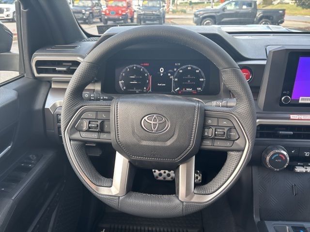 2025 Toyota Tacoma TRD Sport 4x4 Double Cab photo 16