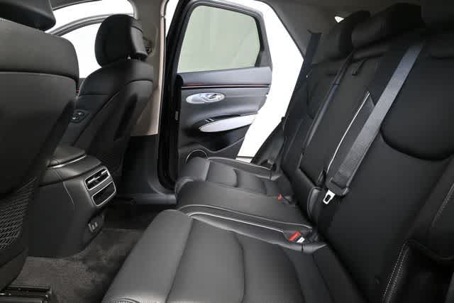 2026 Genesis GV70 2.5T Advanced photo 23