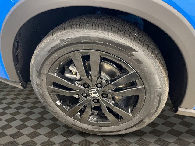 2026 Honda HR-V Sport photo 9