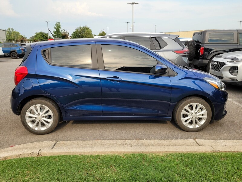 2022 Chevrolet Spark 1LT photo 2