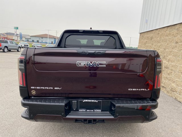 2025 Gmc Sierra EV Denali photo 5