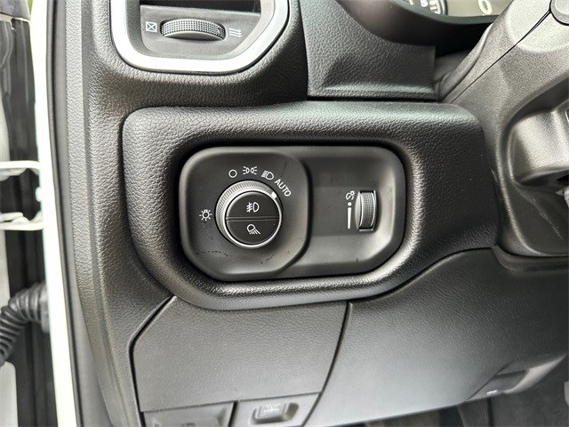2024 Ram 2500 Big Horn photo 27