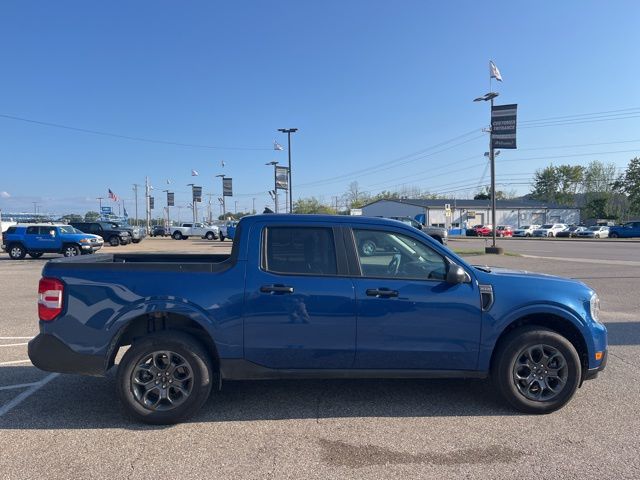 2024 Ford Maverick XLT photo 3