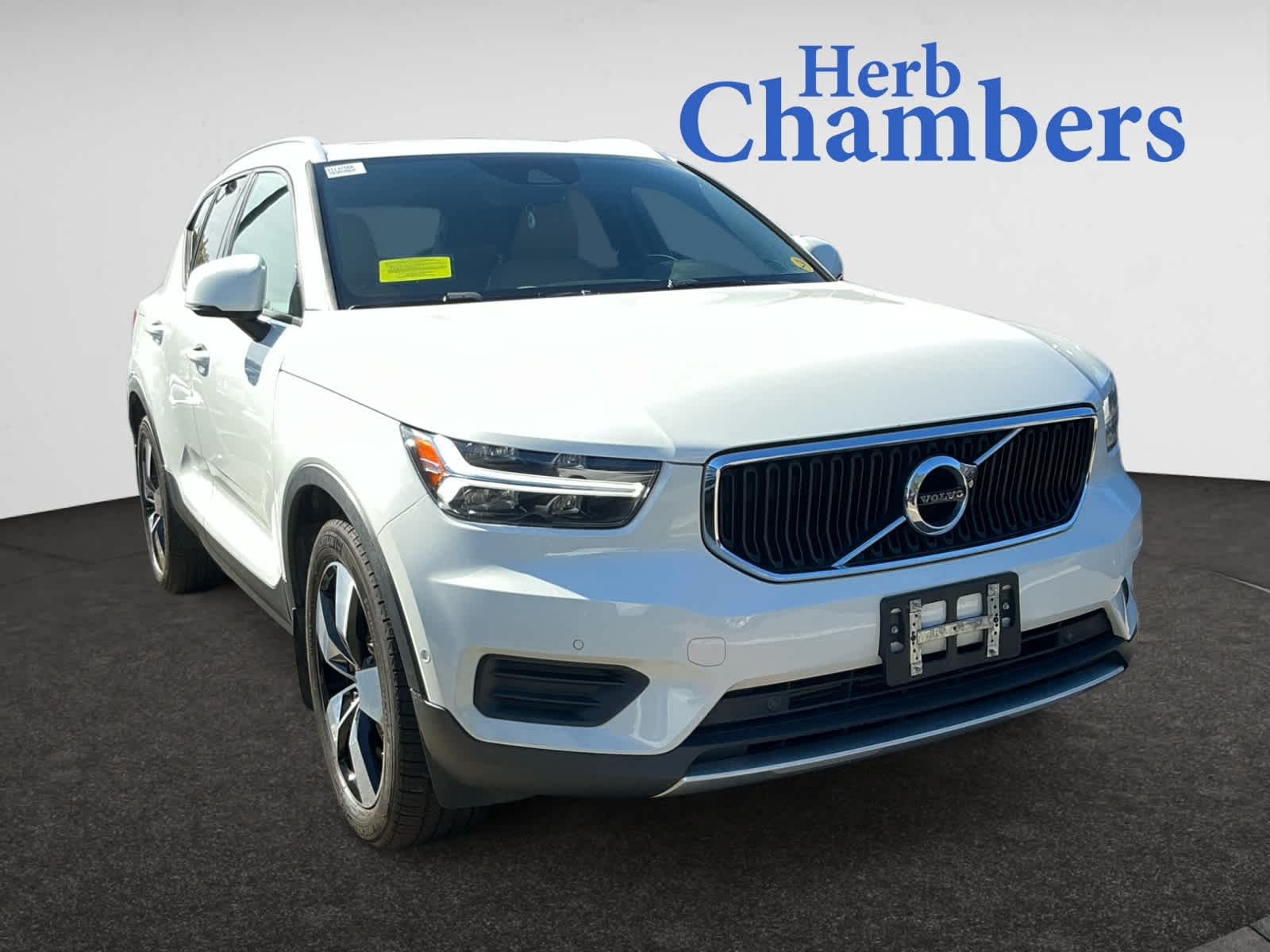 2019 Volvo XC40 Momentum