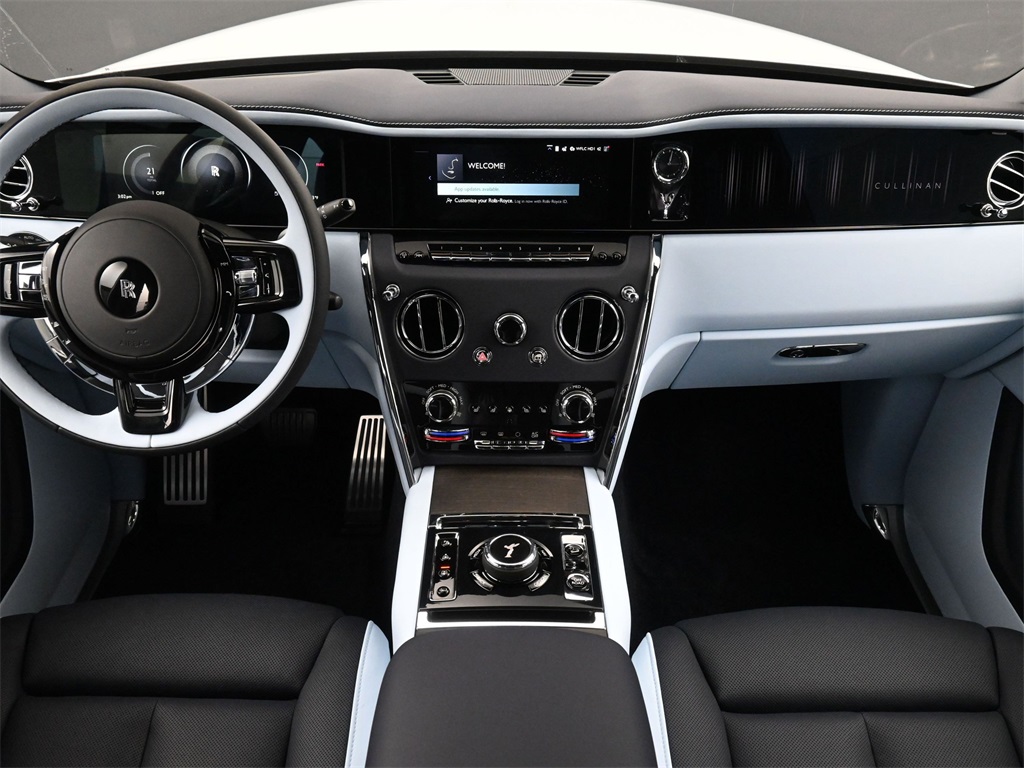 2026 Rolls Royce Cullinan RR photo 4
