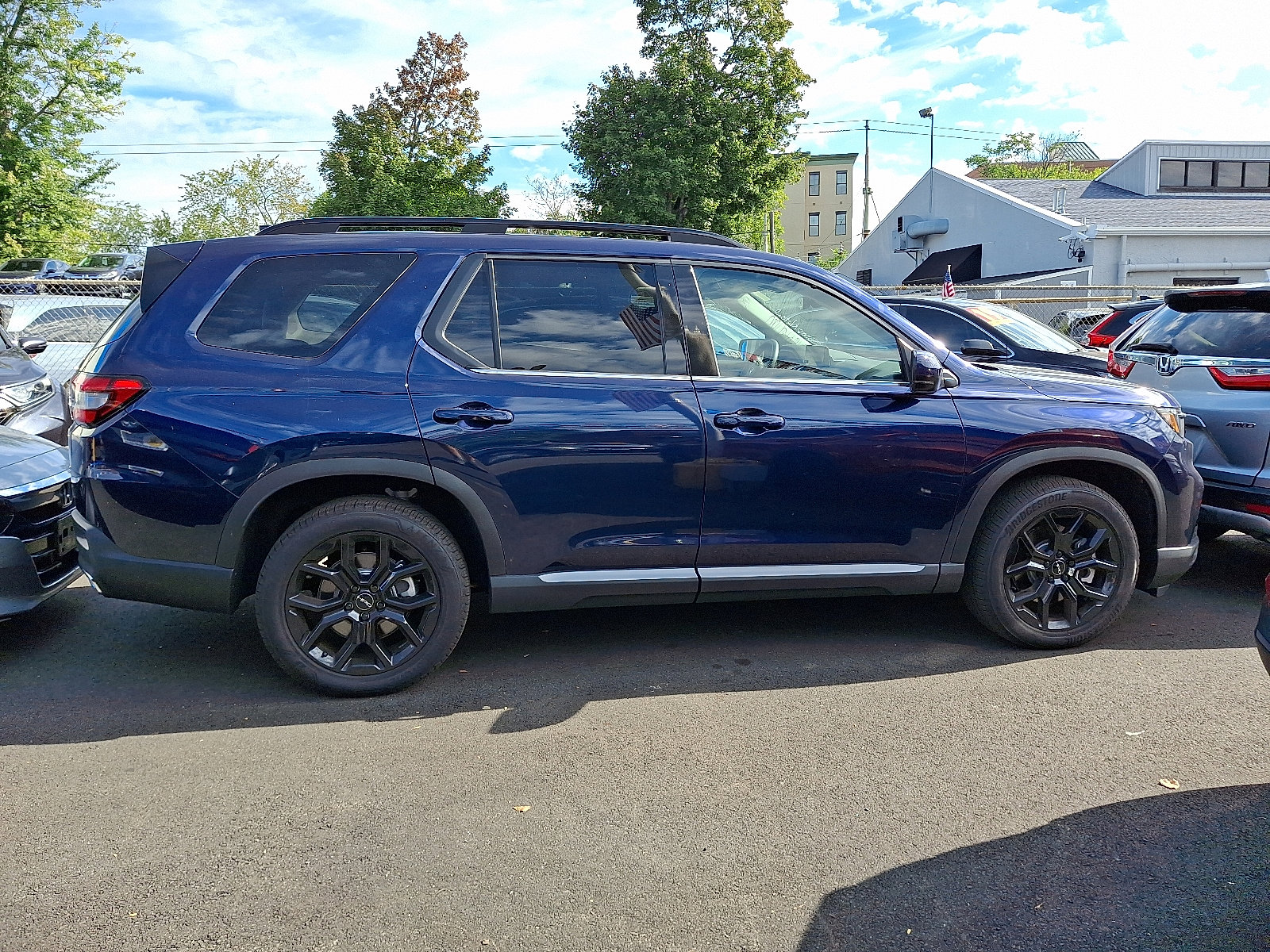2025 Honda Pilot Touring photo 5