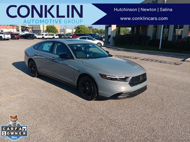 2025 Honda Accord SE's photo