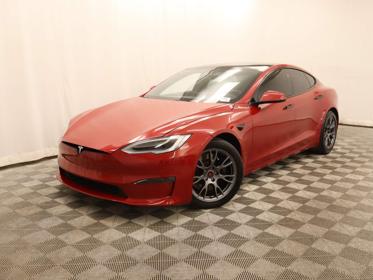 2021 Tesla Model S Plaid's photo