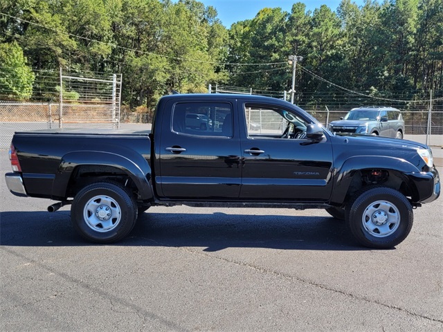 Used 2015 Toyota Tacoma PreRunner with VIN 3TMJU4GN2FM187894 for sale in Little Rock