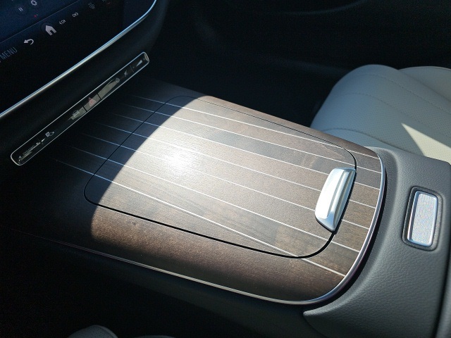 2025 Mercedes Benz E 350 4MATIC photo 23
