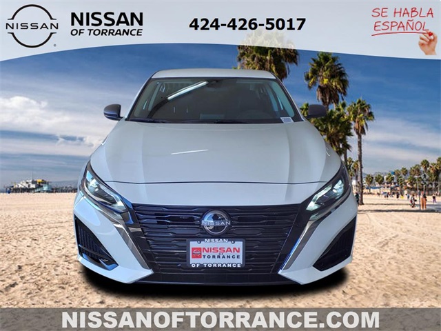 2025 Nissan Altima 2.5 SV photo 2