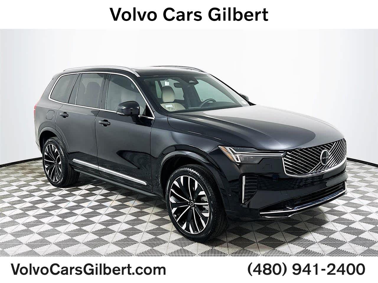 2025 Volvo XC90 Plus's photo