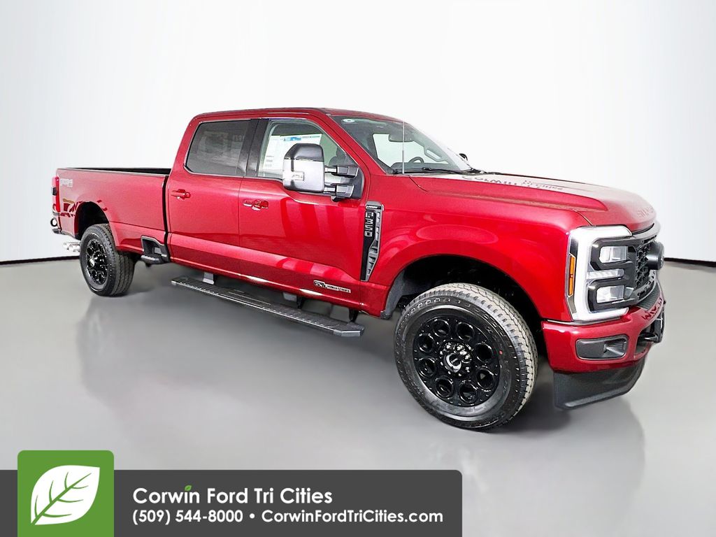 2025 Ford F-350 Super Duty Lariat's photo