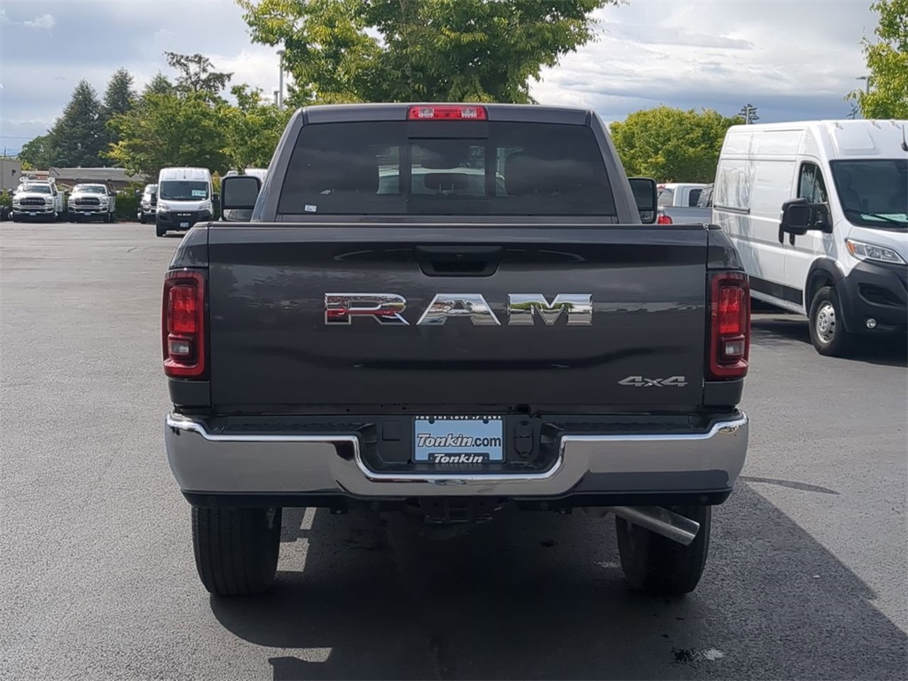 2025 Ram 2500 Tradesman photo 4