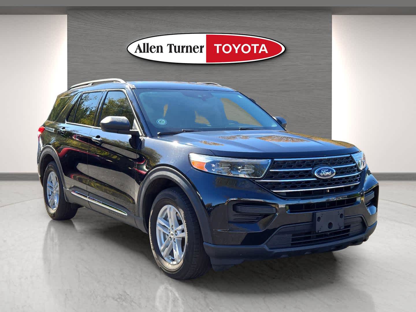 2024 Ford Explorer XLT's photo