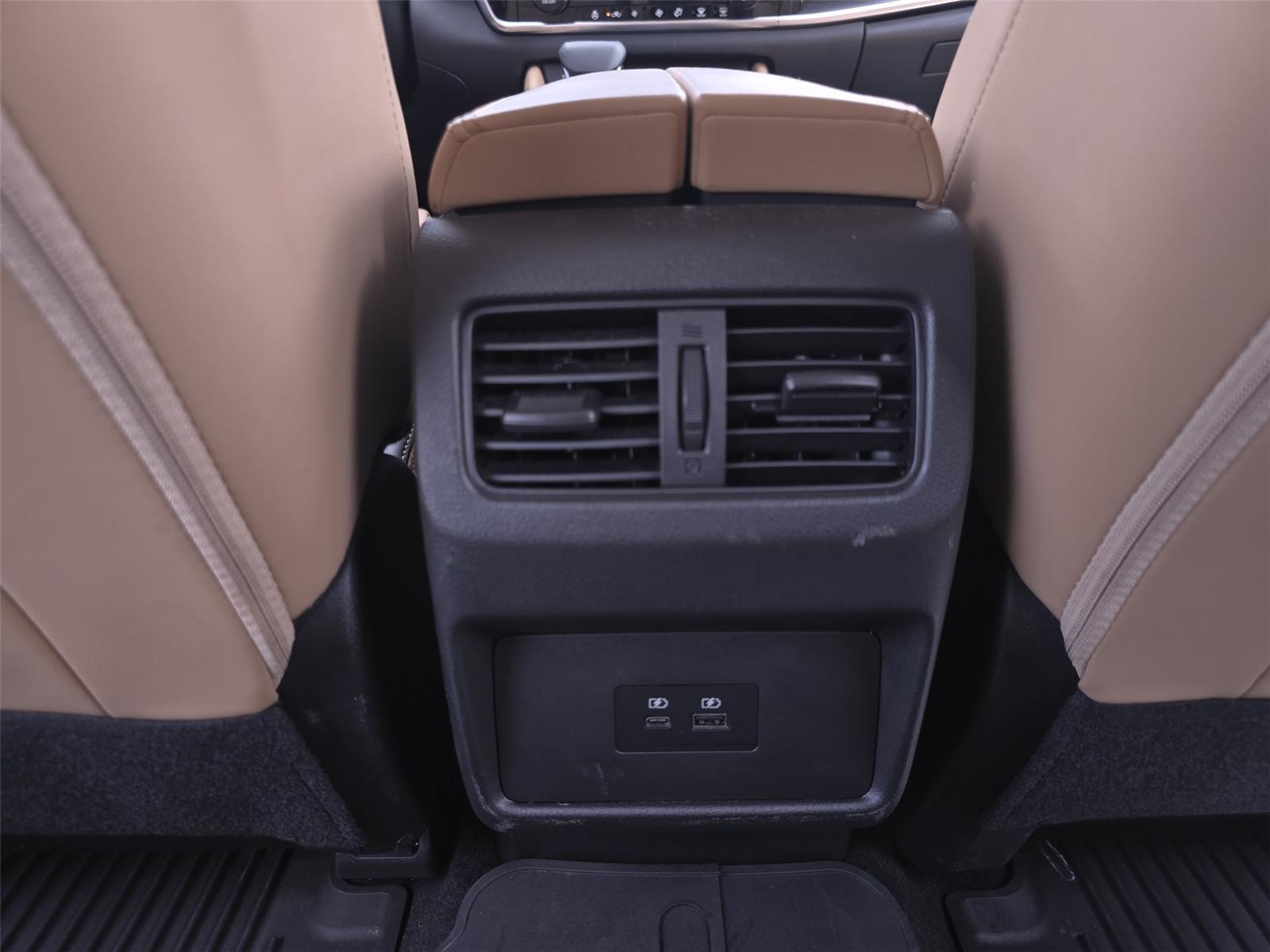 2023 Nissan Rogue Platinum photo 22