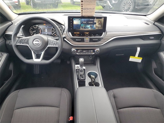 2025 Nissan Altima SV Special Edition photo 22