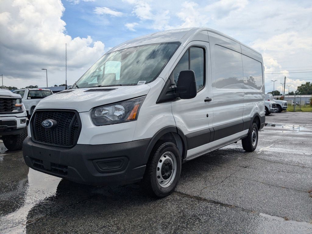 2025 Ford Transit photo 7