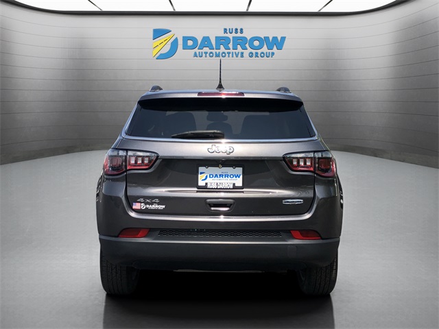 2022 Jeep Compass Latitude photo 4