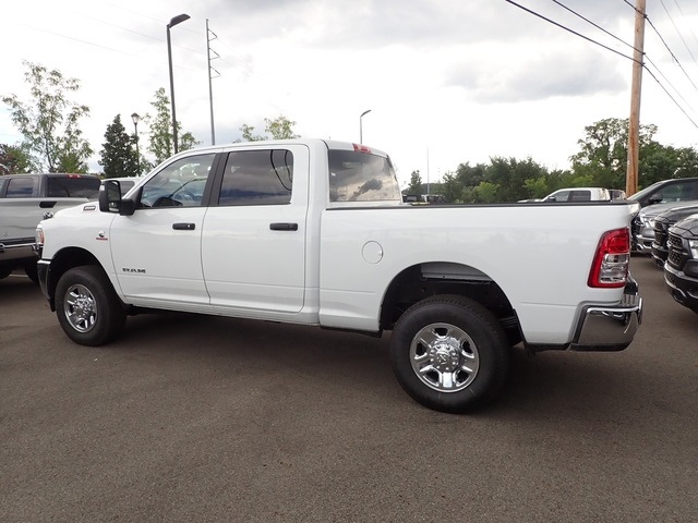 2024 Ram 3500 Big Horn photo 3