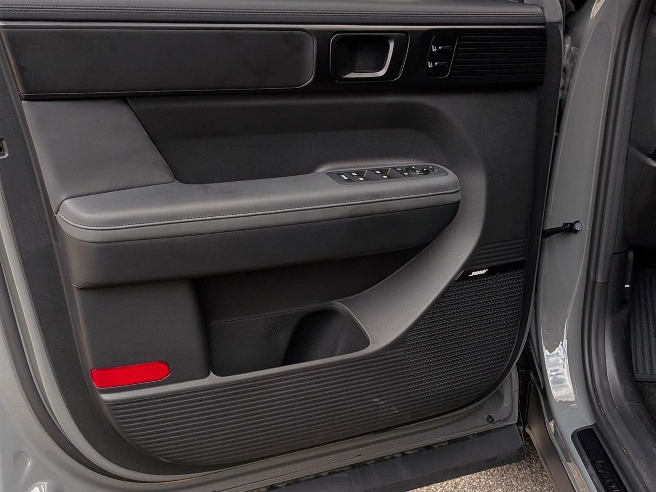 2025 Hyundai Santa Fe Calligraphy photo 11