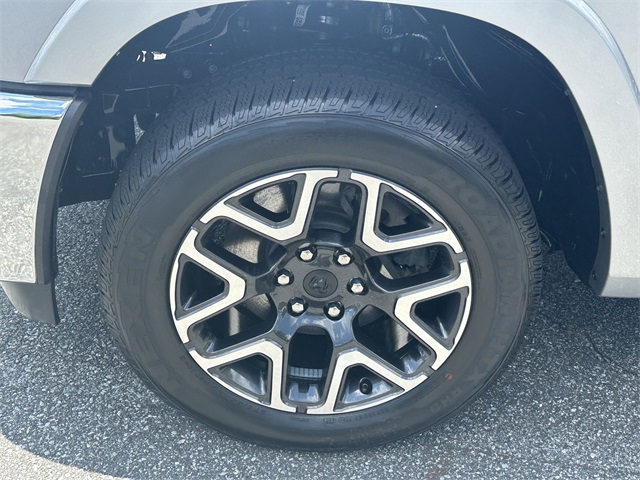 2025 Ram 1500 Laramie photo 11