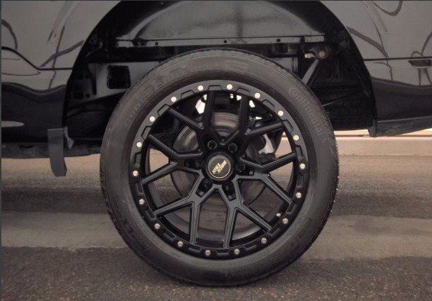 2023 Ford F-150 XLT photo 6