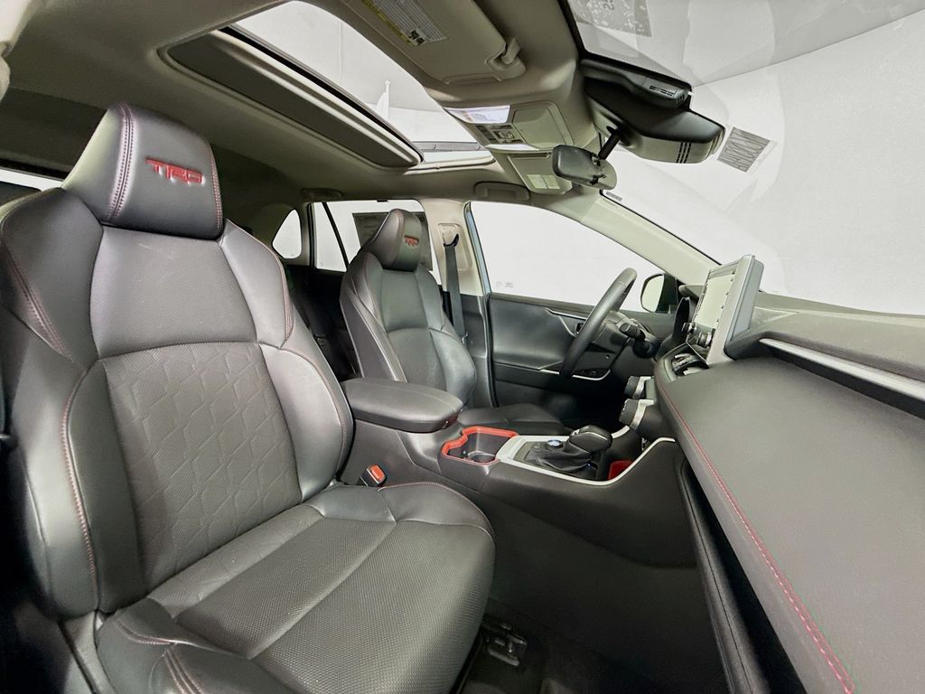 2022 Toyota RAV4 TRD Off-Road photo 26