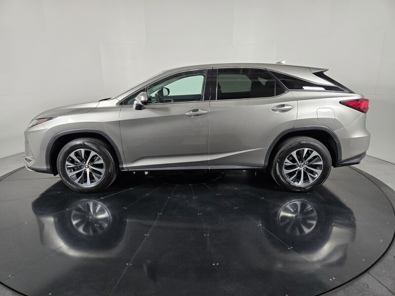 2021 Lexus RX 350 photo 3