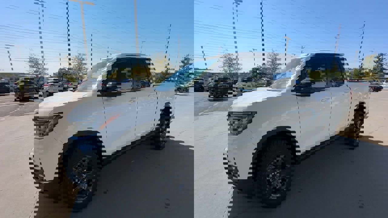 2026 Honda Ridgeline TrailSport photo 2
