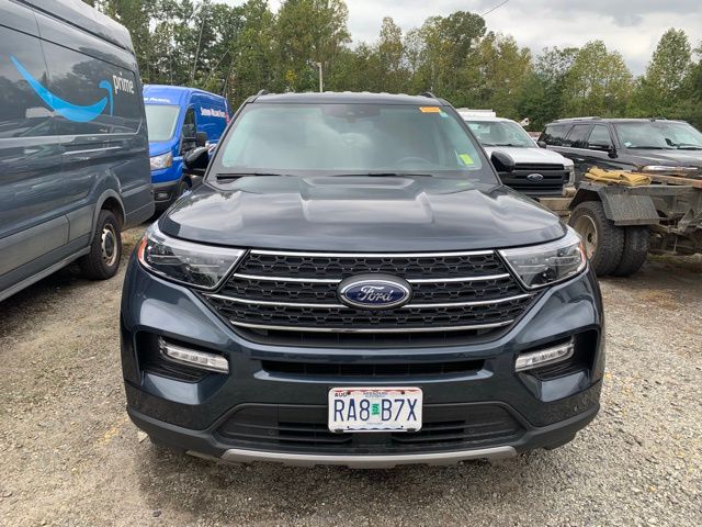 2023 Ford Explorer XLT photo 4
