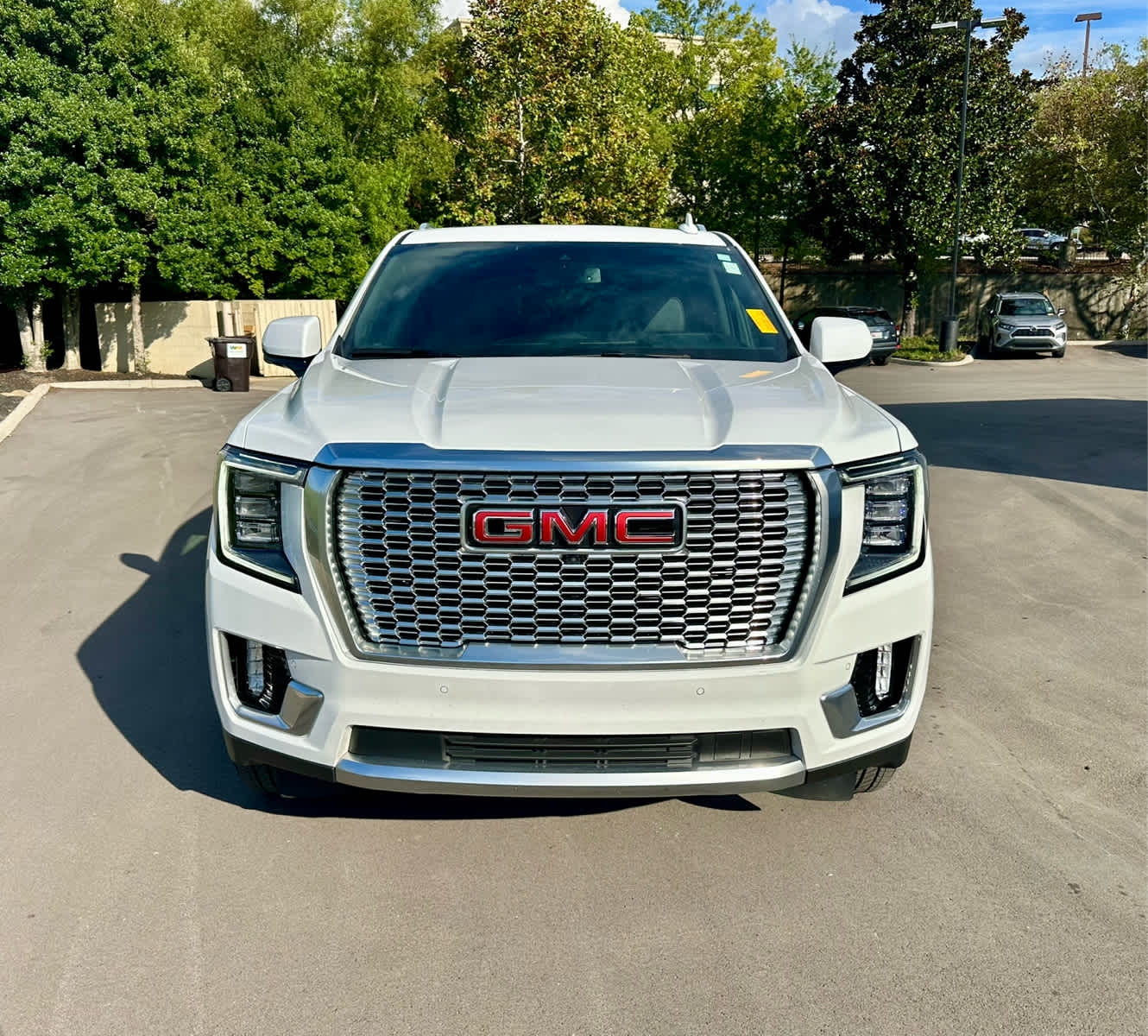 2024 Gmc Yukon Denali photo 2