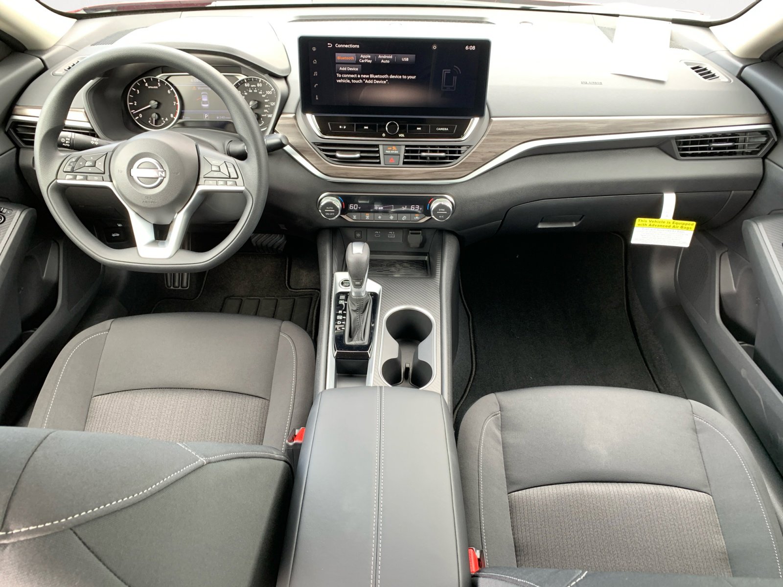 2025 Nissan Altima SV photo 2