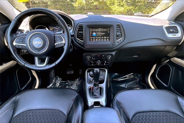 2020 Jeep Compass Latitude photo 7