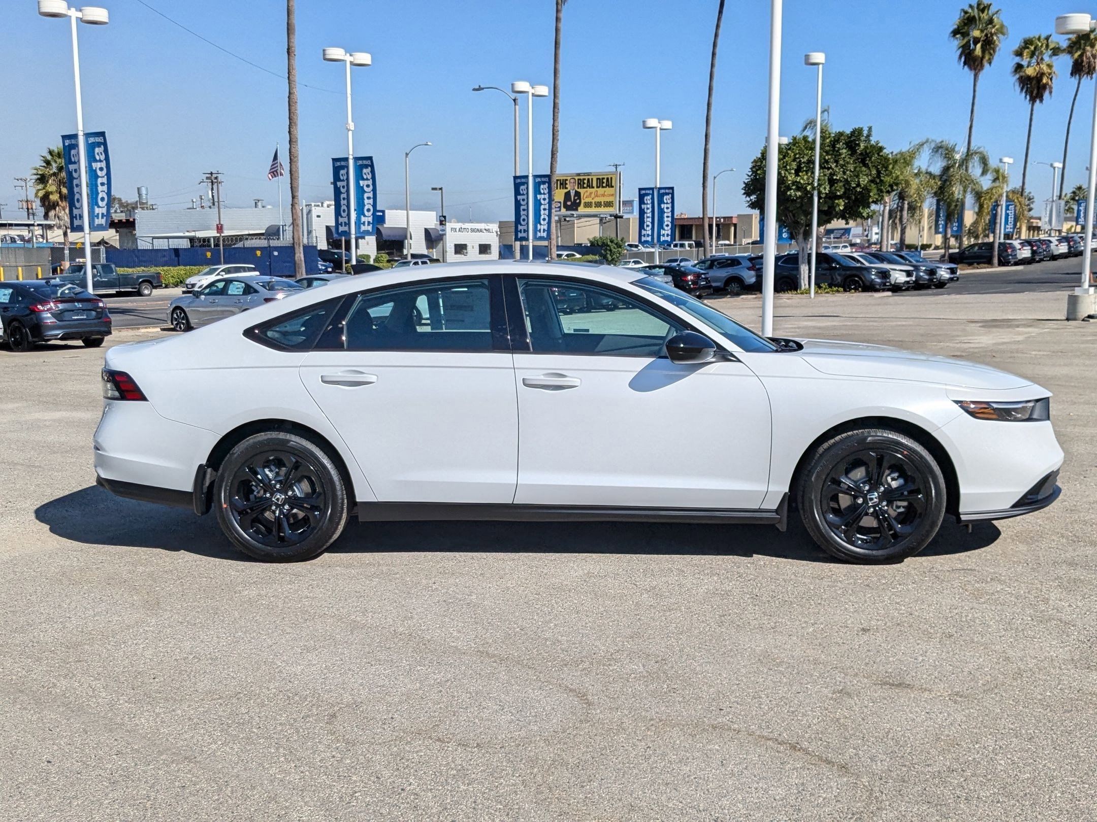 2025 Honda Accord SE photo 2