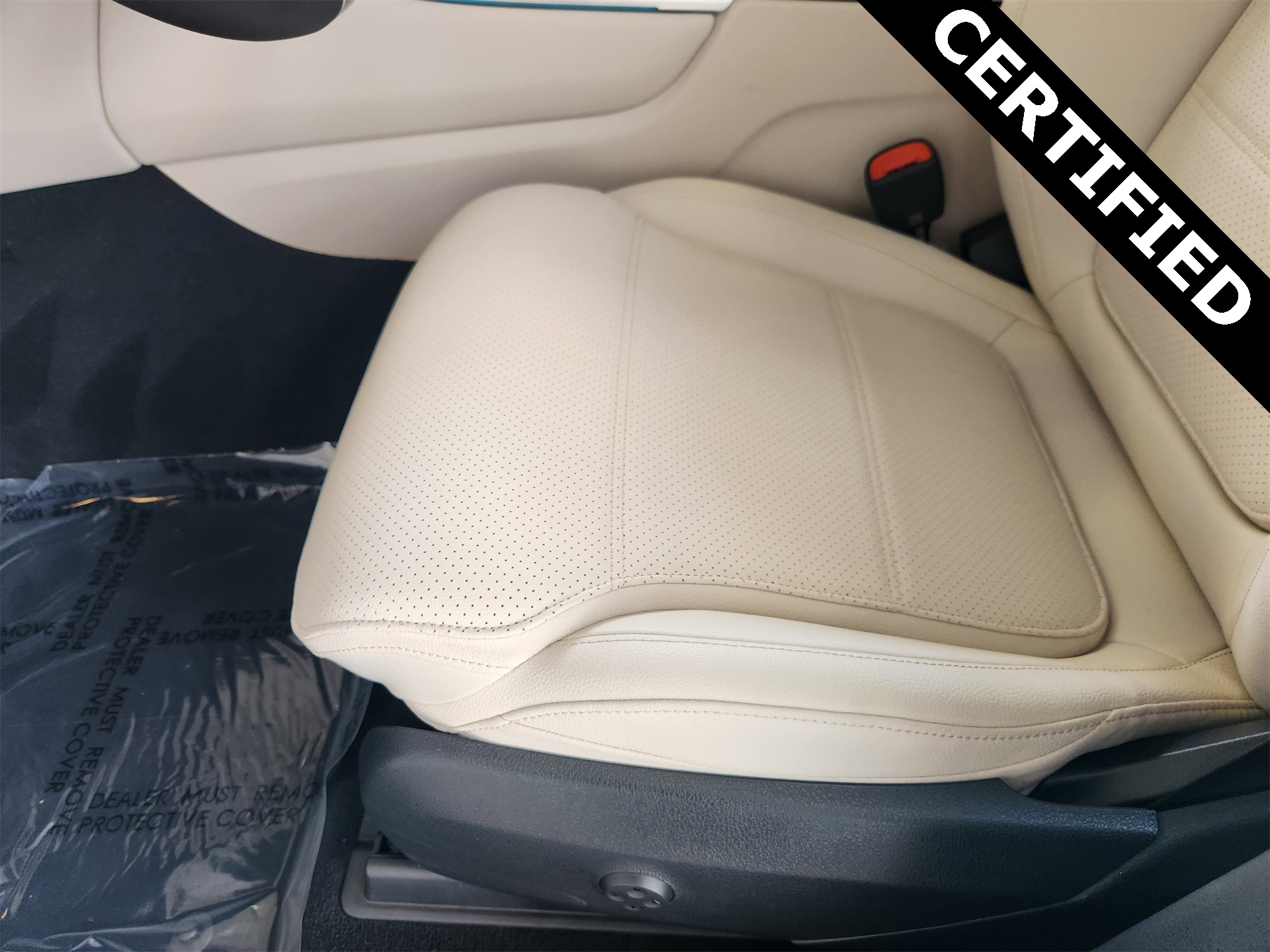 2025 Mercedes Benz GLC 350e 4MATIC photo 17