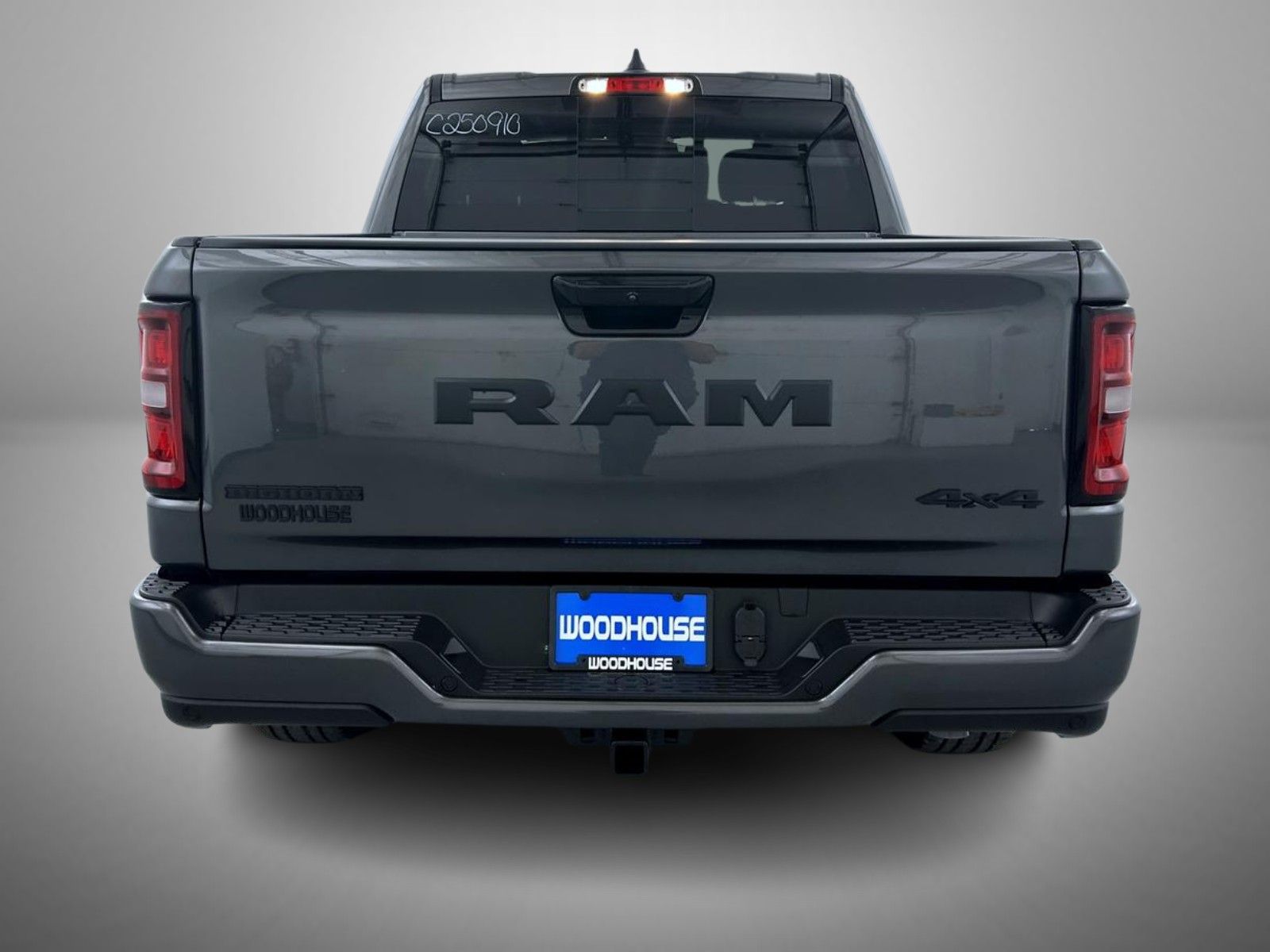 2025 Ram 1500 Big Horn Lone Star photo 3