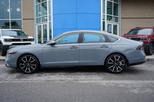2023 Honda Accord Hybrid Touring photo 4