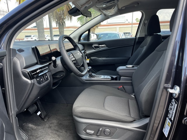 2026 Kia Sportage LX photo 14