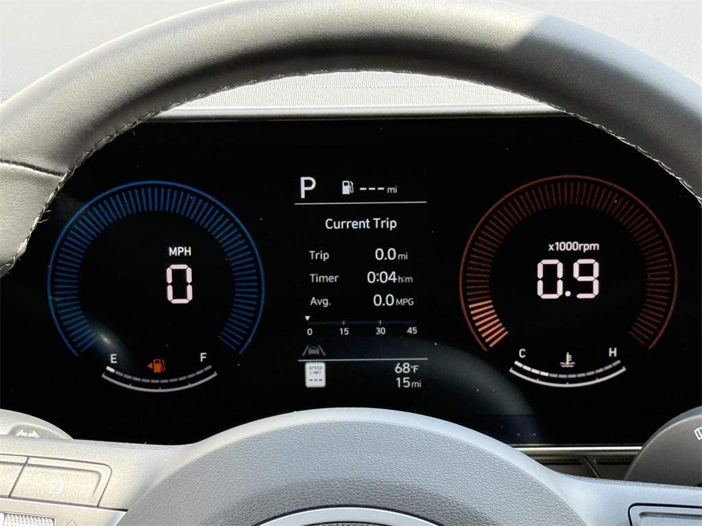 2025 Hyundai Kona SEL photo 25