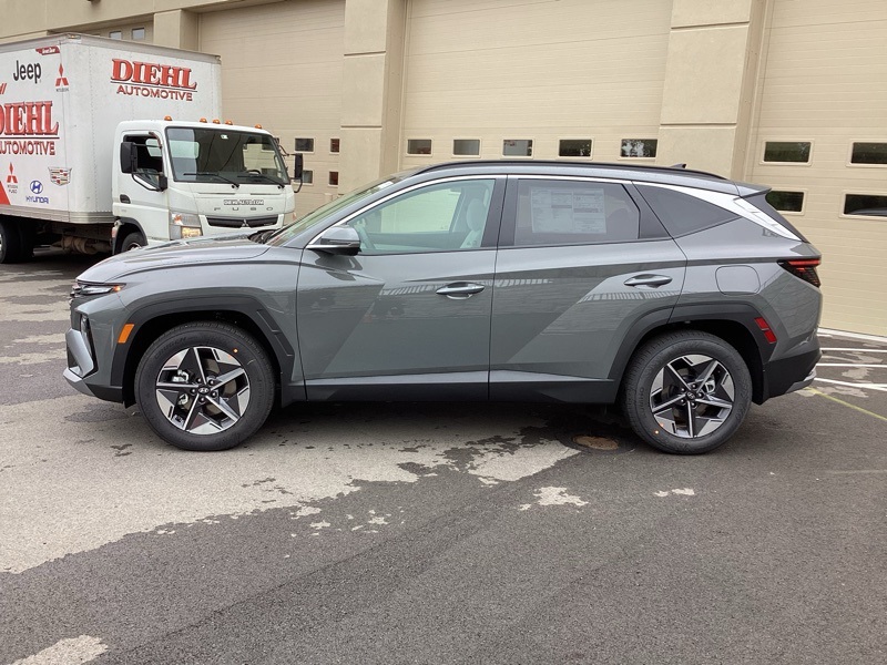 2025 Hyundai Tucson SEL Convenience photo 3