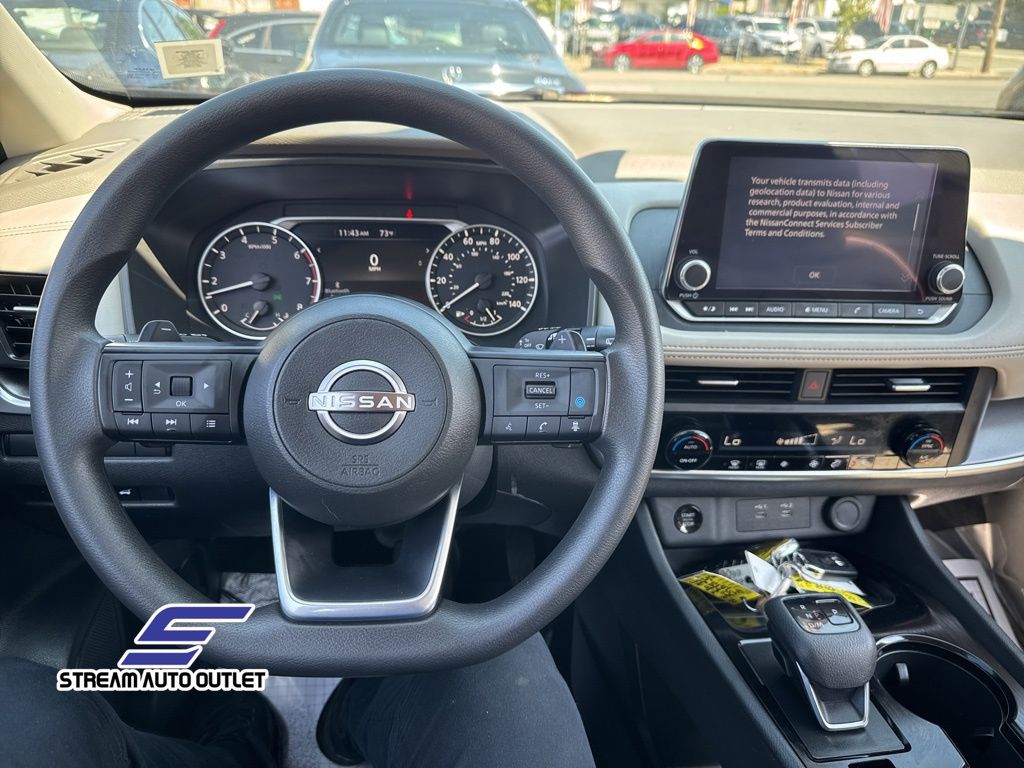 2024 Nissan Rogue SV photo 14
