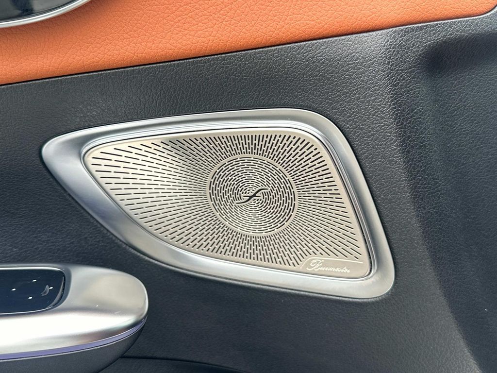 2025 Mercedes Benz C 300 4MATIC photo 30