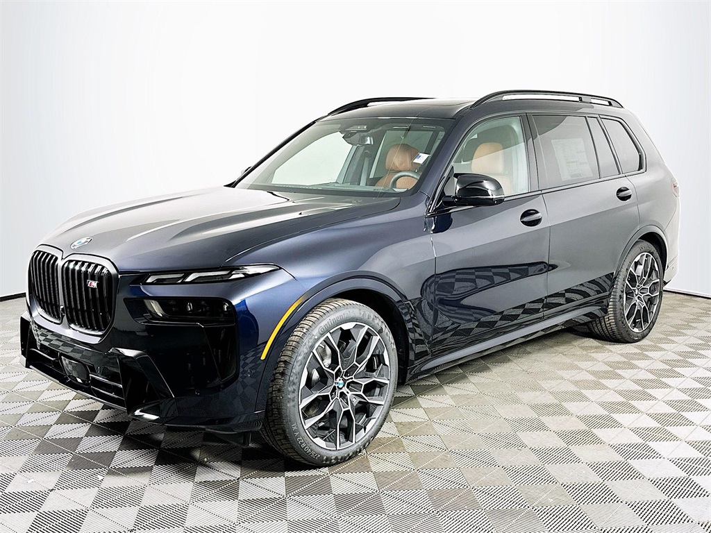 2026 BMW X7 M60i's photo