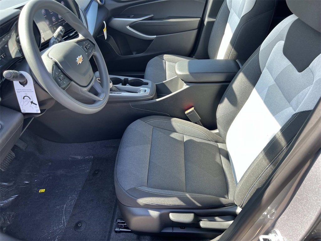 2026 Chevrolet Trax LS photo 12