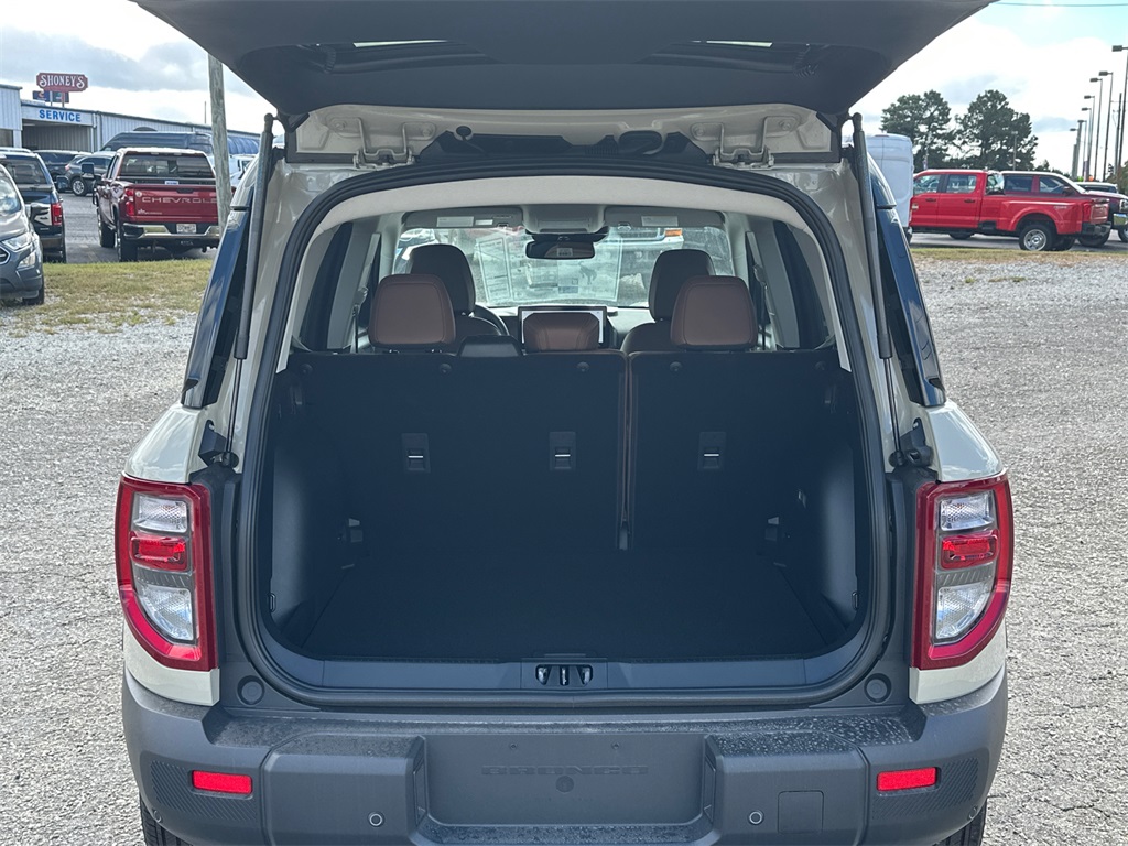 2025 Ford Bronco Sport Outer Banks photo 17